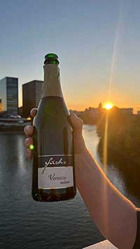 Versecco im Düsseldorfer Hafen, Kundenfoto