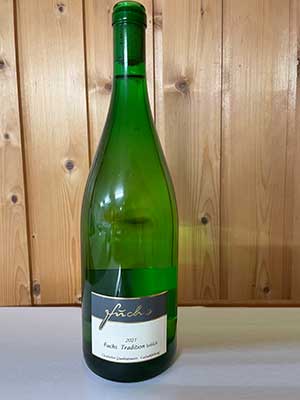 Fuchs Tradition Semi-Sweet – Traube + Flasche