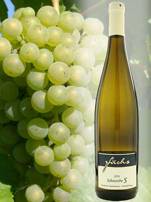 Süßer Scheurebe Weißwein